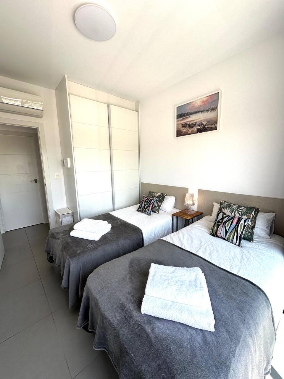Apartment Luxury With Seaview Roof Near The Torre de la Horadada