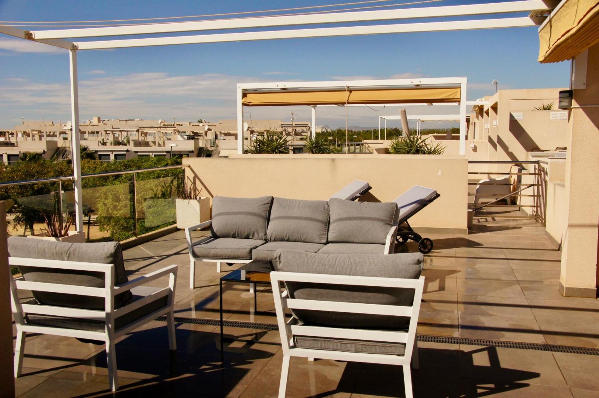 Luxury With Seaview Roof Near The Apartment *